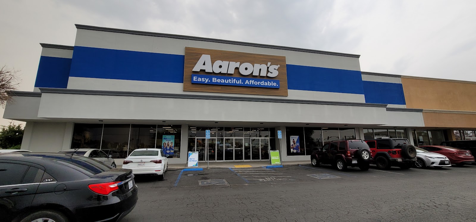 Aaron's - Photo 1