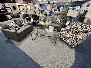 Aaron's - Photo 4