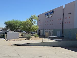 Aaron's - Photo 5