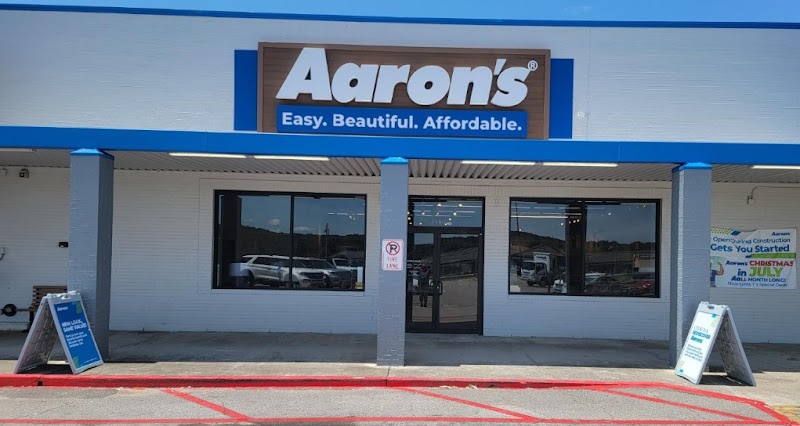 Aaron's - Photo 1