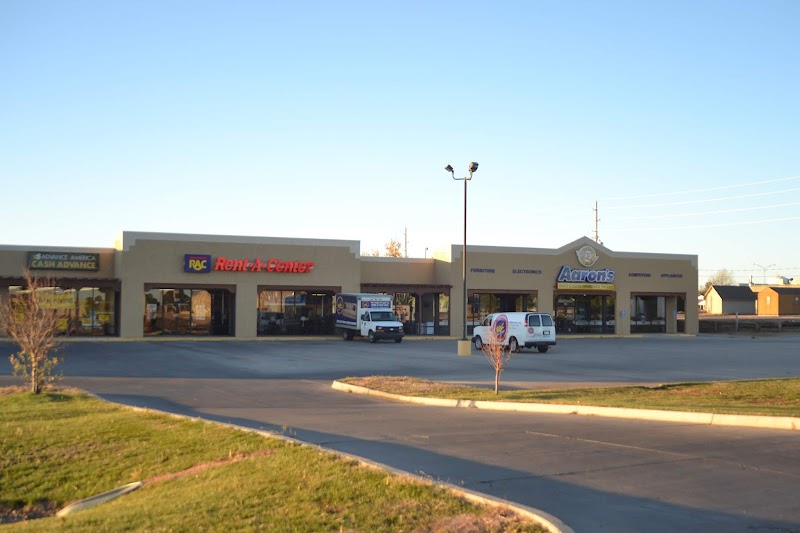 Aaron's - Photo 1