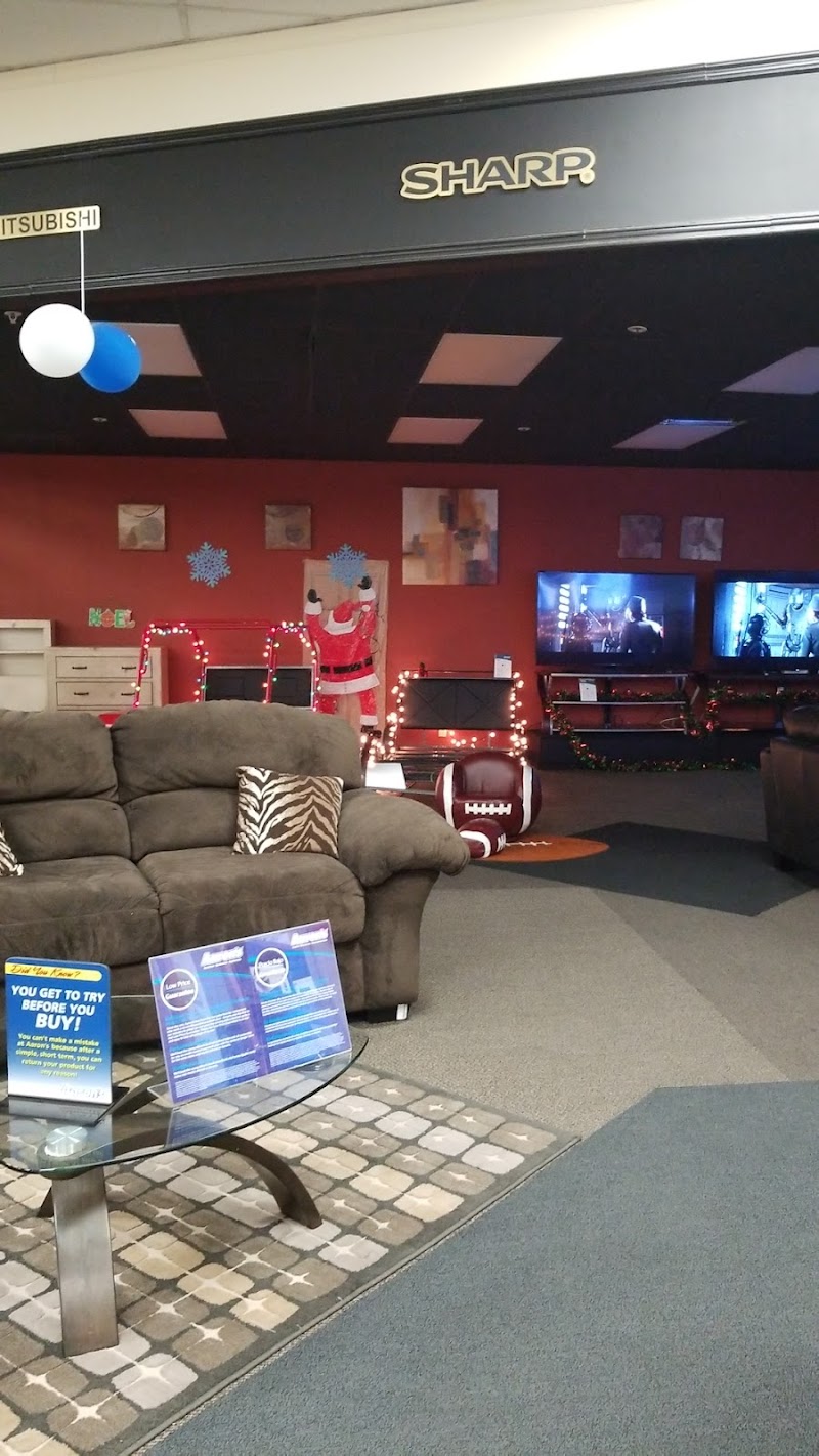 Aaron's - Photo 1