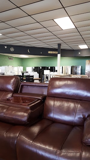 Aaron's - Photo 6