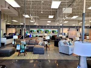 Aaron's - Photo 4