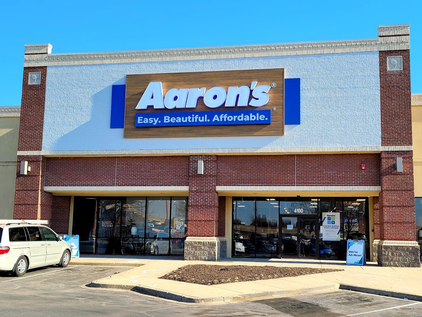 Aaron's - Photo 1
