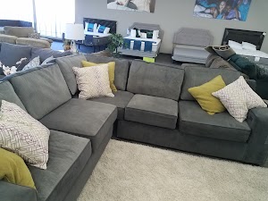 Aaron's - Photo 4