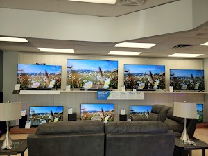 Aaron's - Photo 5