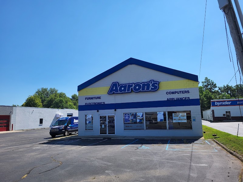 Aaron's - Photo 1