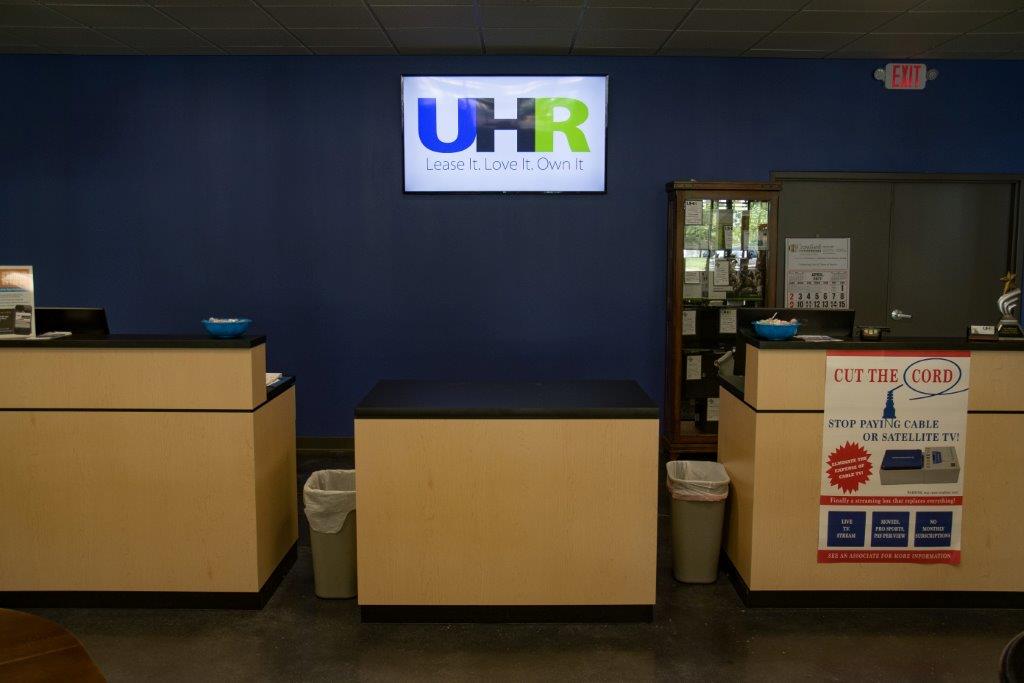UHR Rents - Photo 2