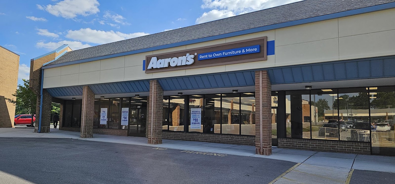 Aaron's - Photo 1