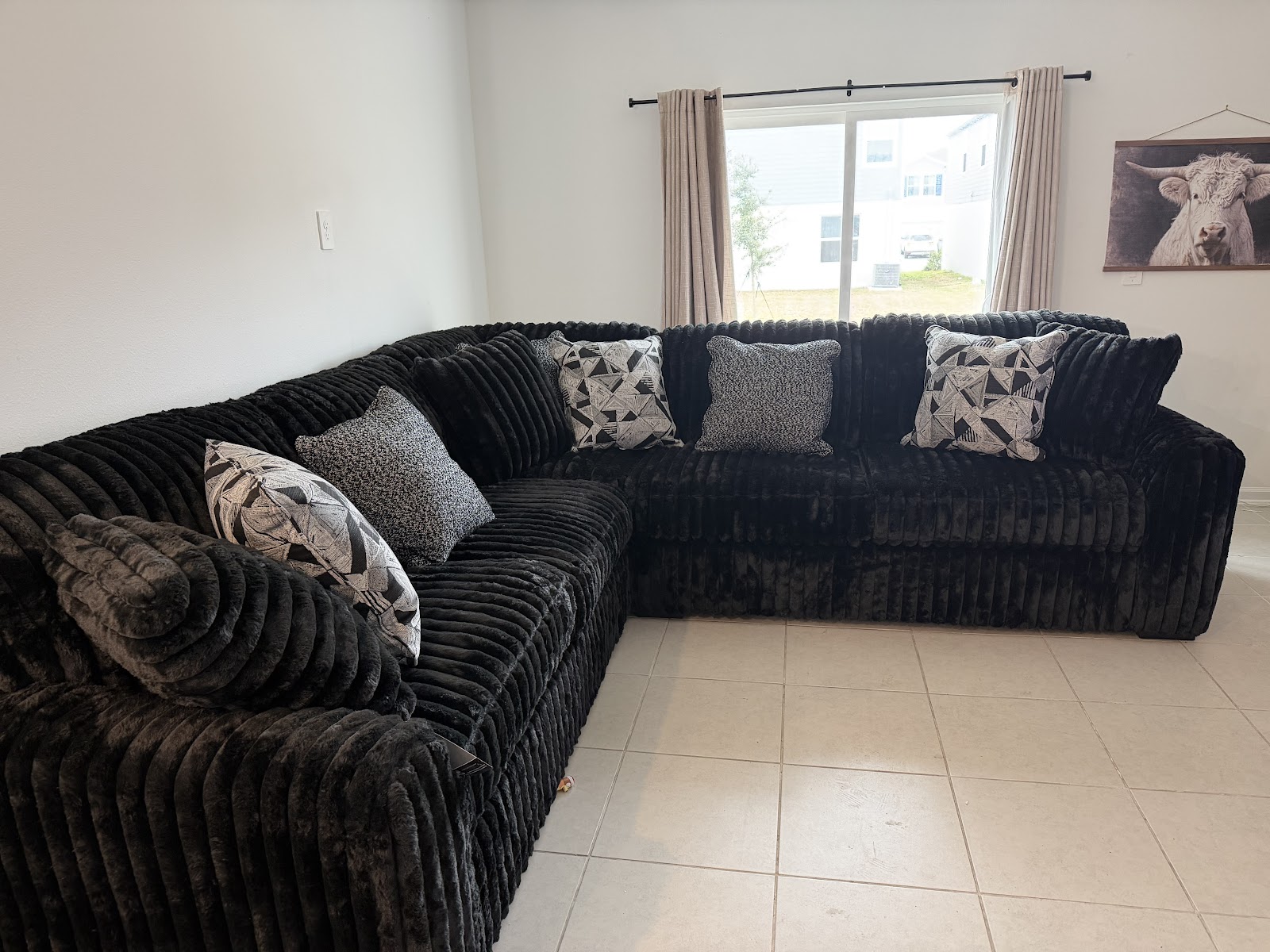 Buddy's Home Furnishings - Photo 3