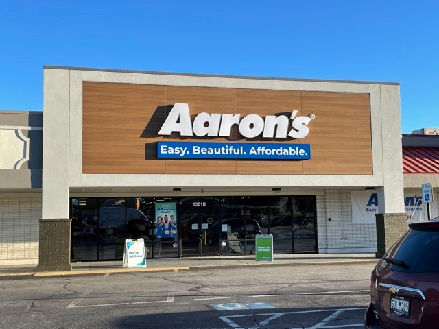 Aaron's - Photo 1