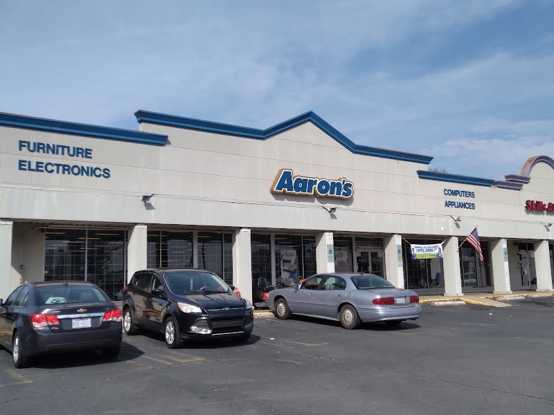 Aaron's - Photo 1