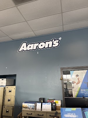 Aaron's - Photo 5
