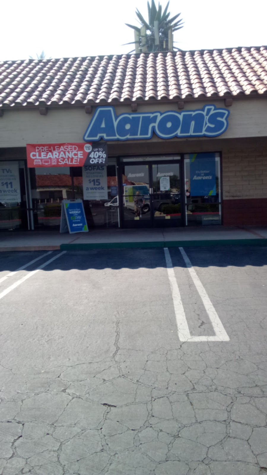 Aaron's - Photo 1