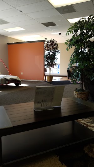 Aaron's - Photo 6