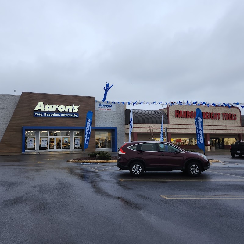 Aaron's - Photo 1