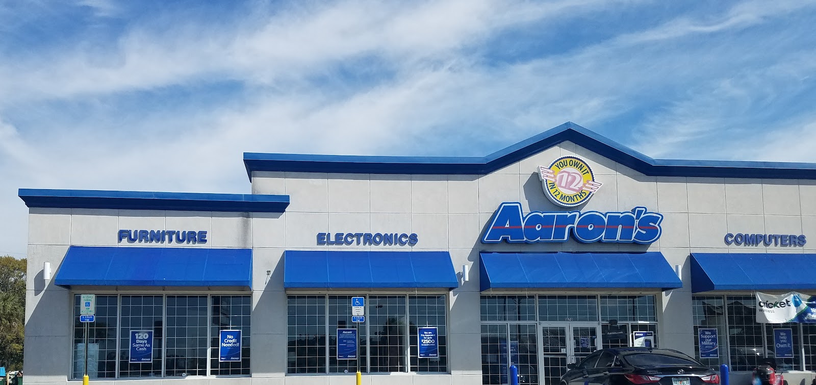Aaron's - Photo 5