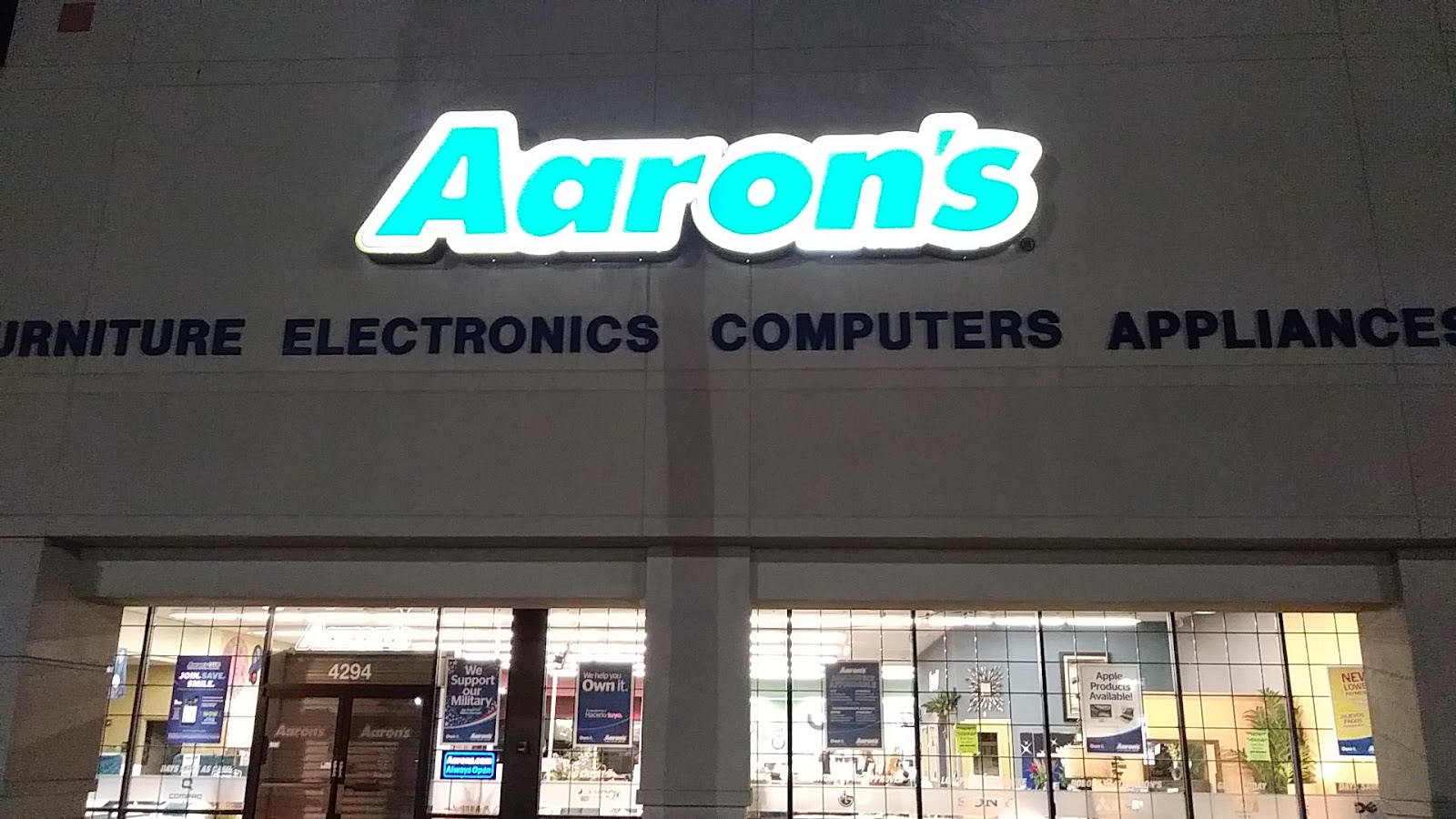 Aaron's - Photo 5