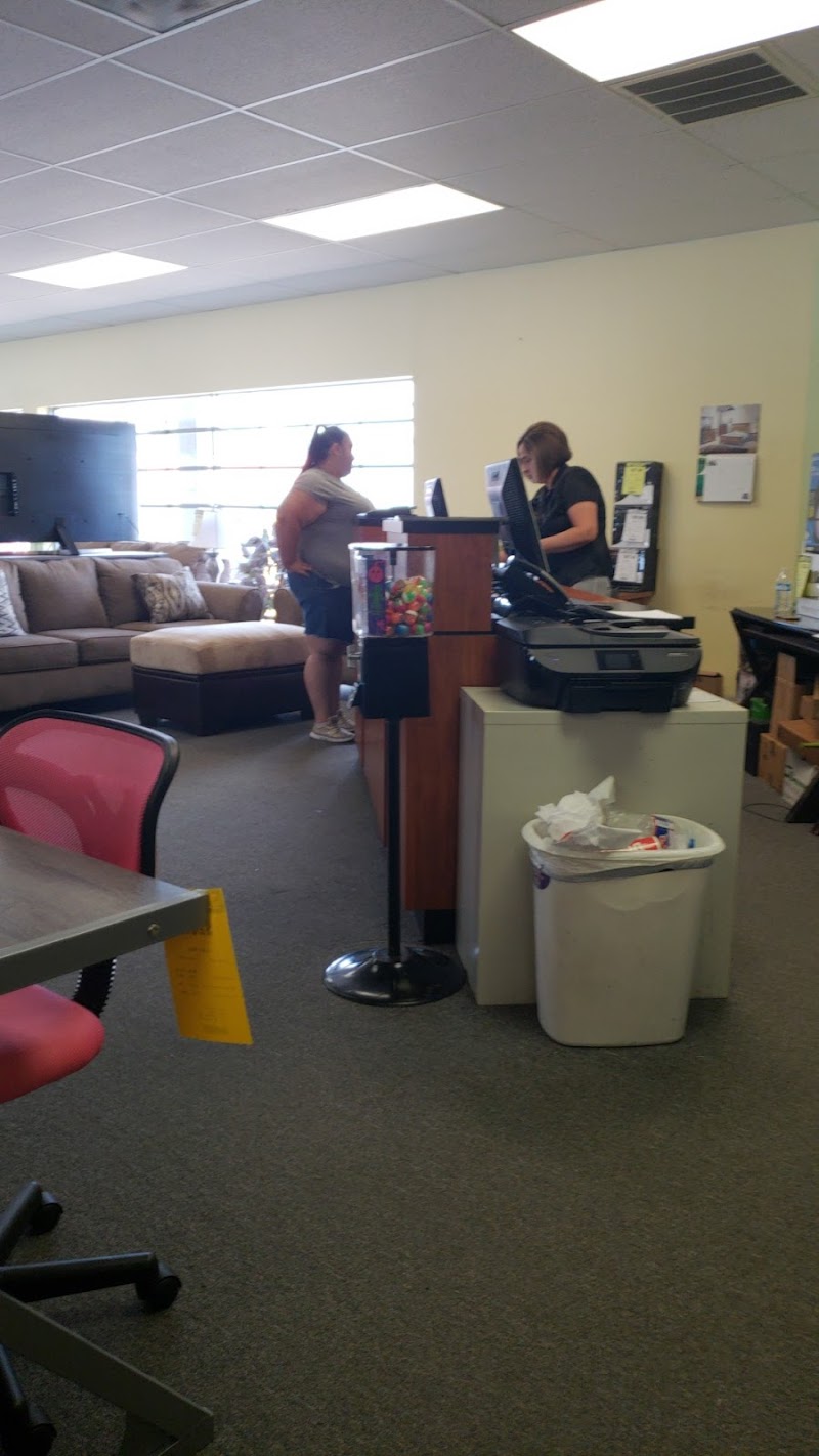 Vantage Sales & Lease - Photo 1
