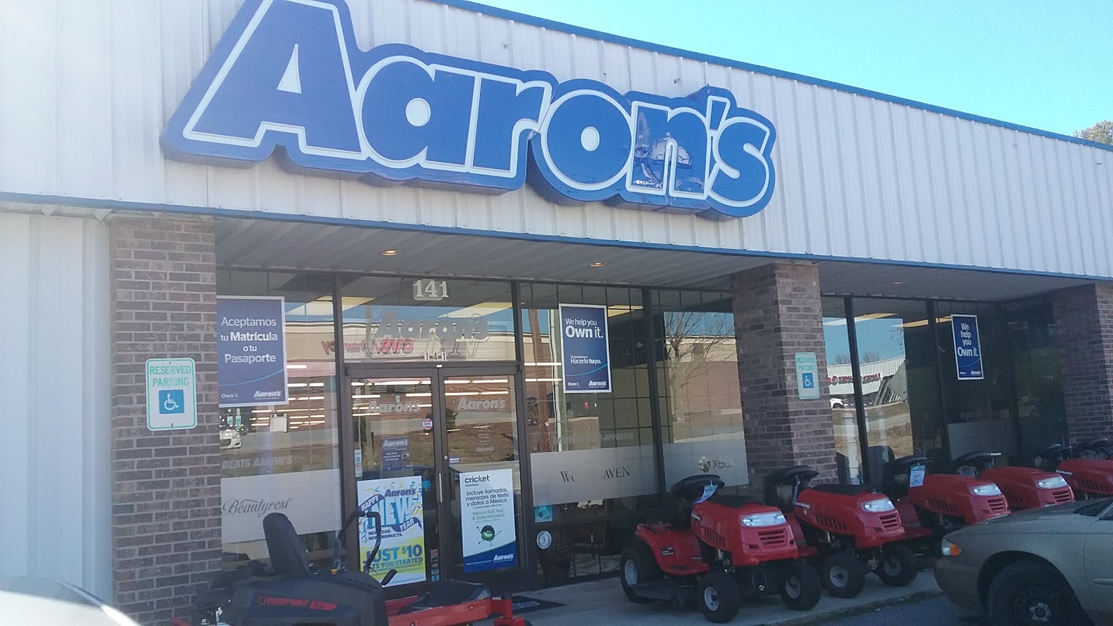 Aaron's - Photo 5