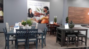 Aaron's - Photo 4