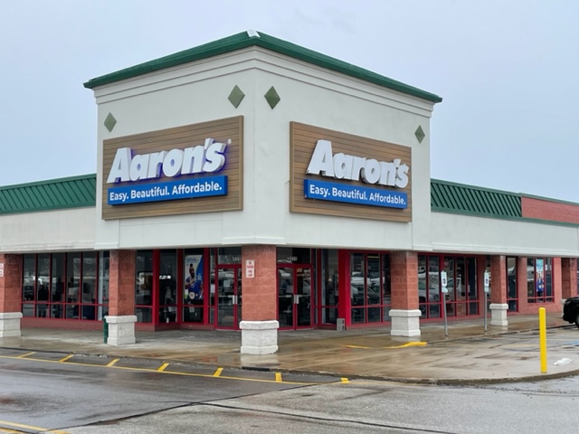 Aaron's - Photo 1