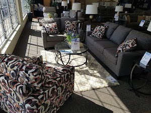 Aaron's - Photo 5