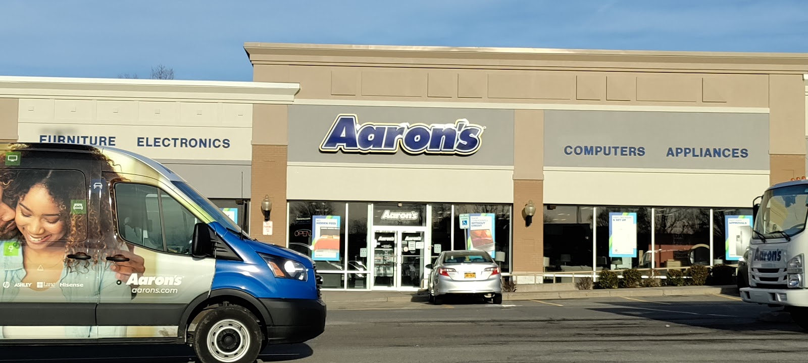 Aaron's - Photo 1