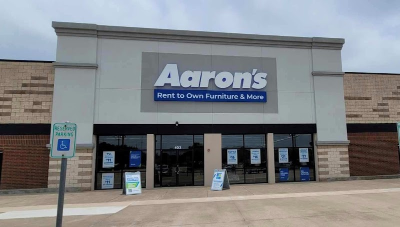 Aaron's - Photo 1