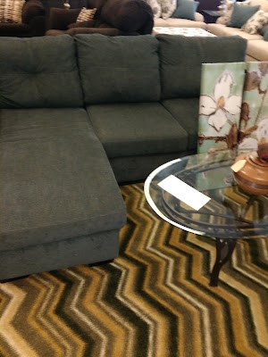 Aaron's - Photo 4