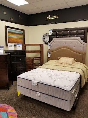 Aaron's - Photo 4