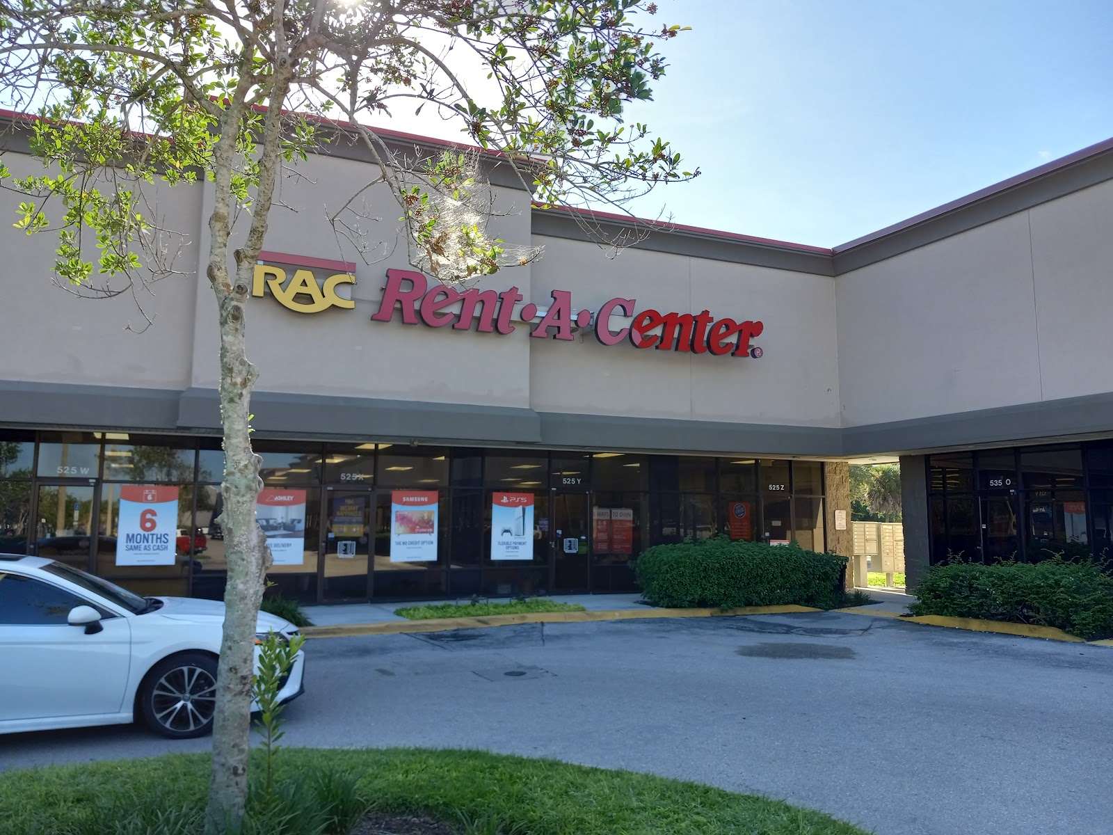 Rent-A-Center - Photo 2