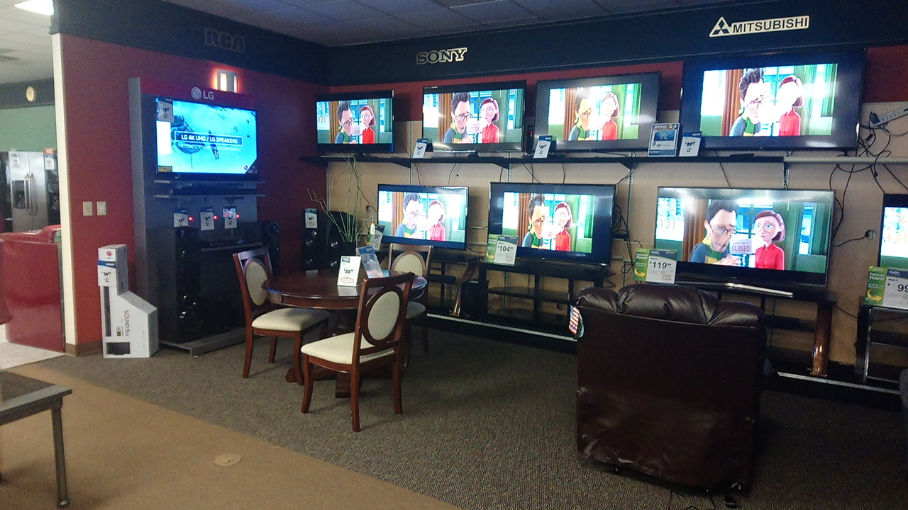 Aaron's - Photo 5