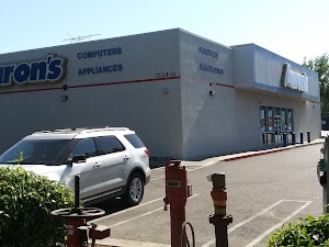 Aaron's - Photo 6