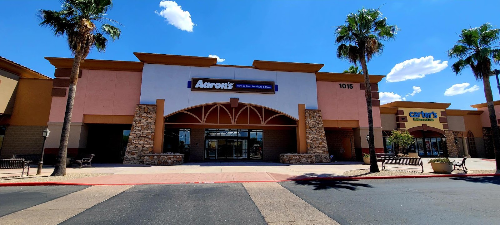 Aaron's - Photo 4