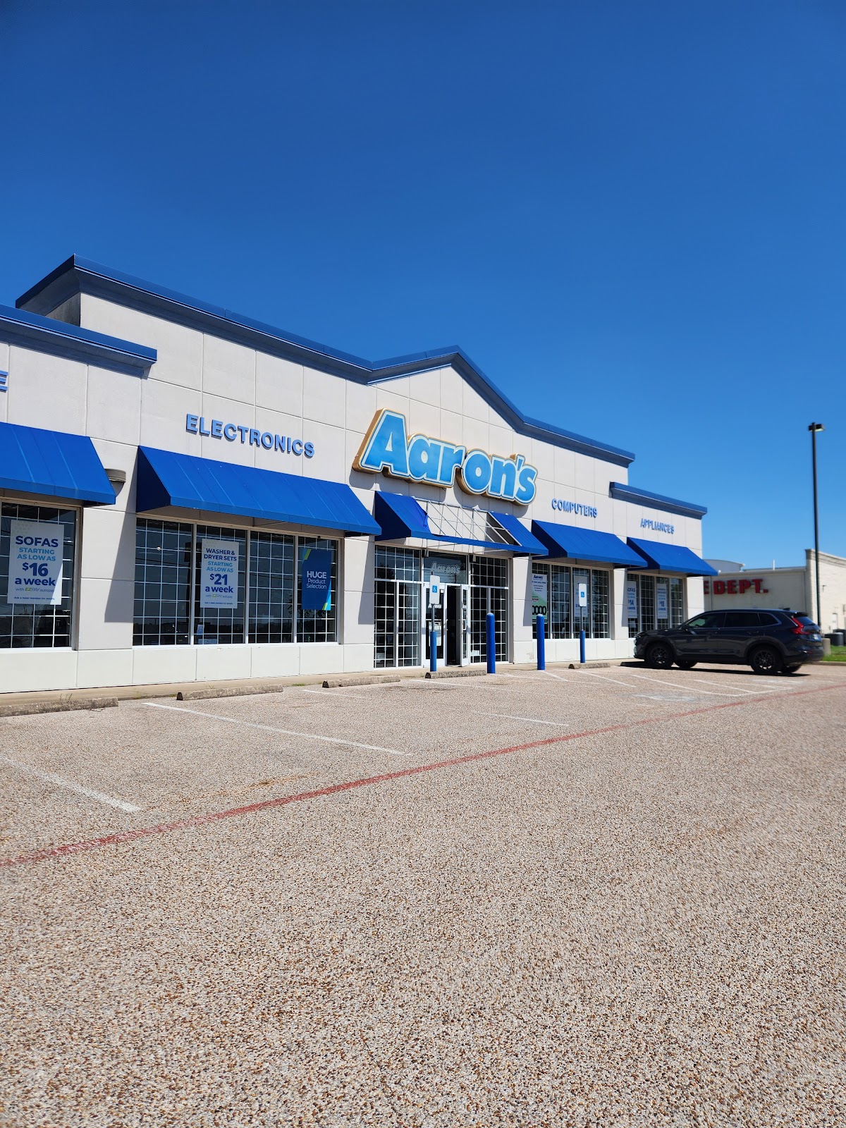Aaron's - Photo 1