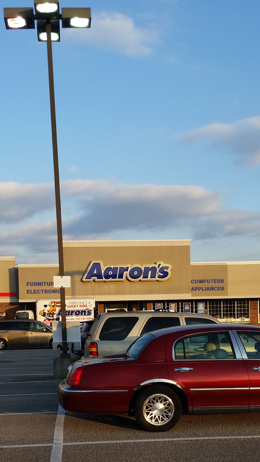 Aaron's - Photo 1