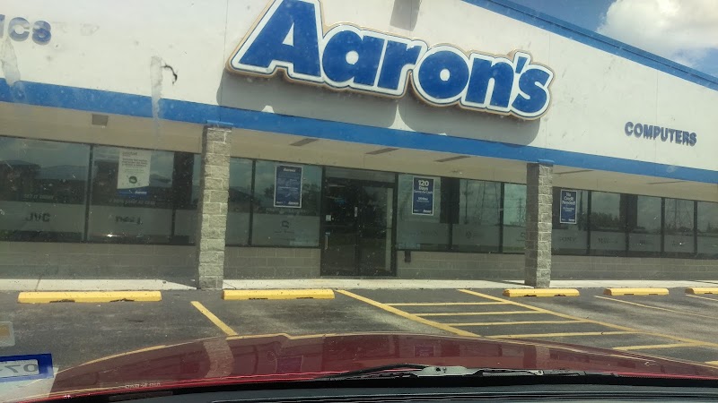 Aaron's - Photo 1