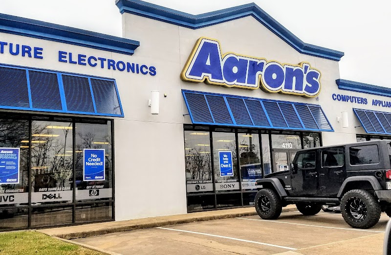 Aaron's - Photo 1