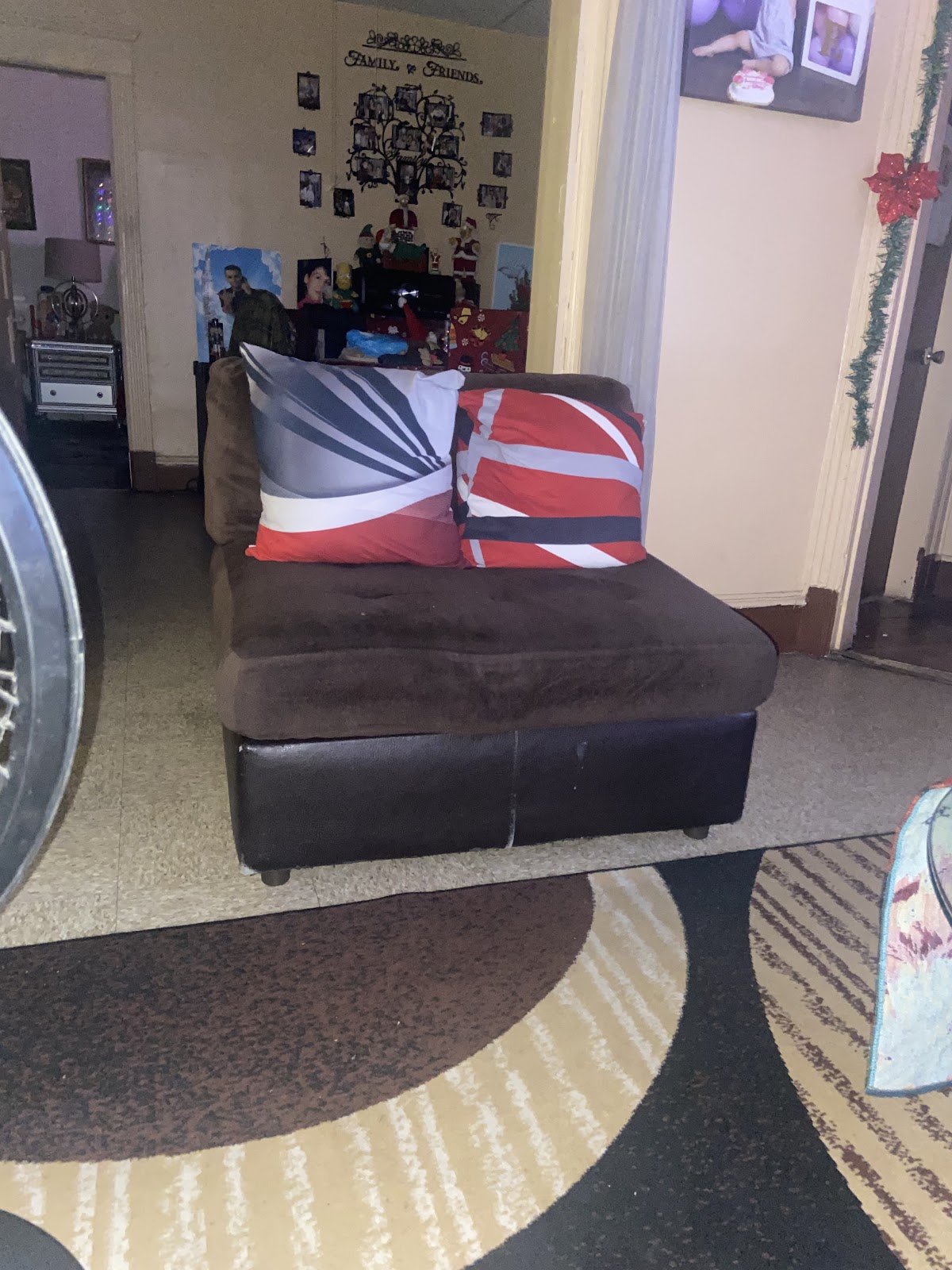 Aaron's - Photo 5