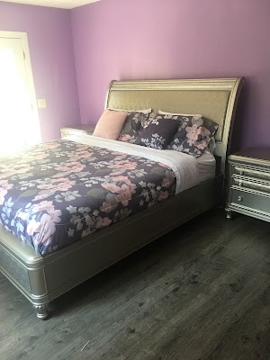 Aaron's - Photo 6