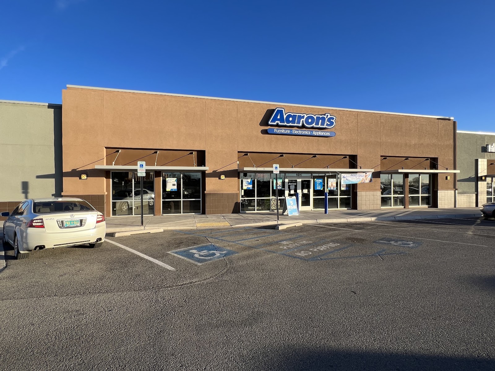 Aaron's - Photo 3