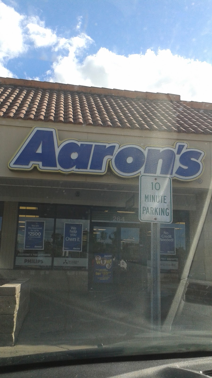 Aaron's - Photo 1