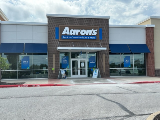 Aaron's - Photo 1