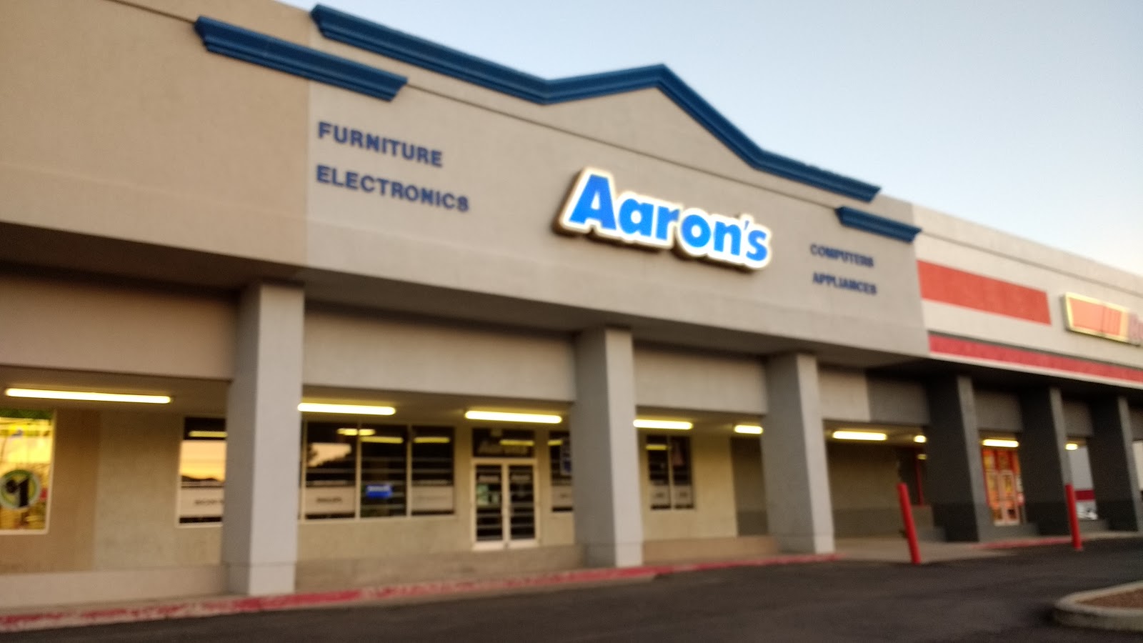 Aaron's - Photo 1