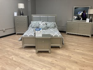 Aaron's - Photo 5