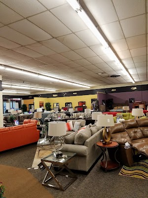 Aaron's - Photo 4
