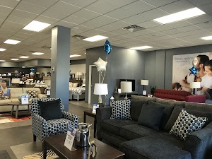 Aaron's - Photo 5