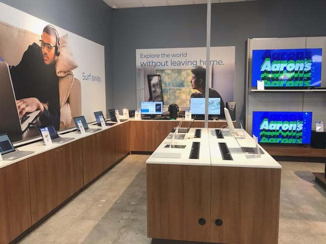 Aaron's - Photo 4